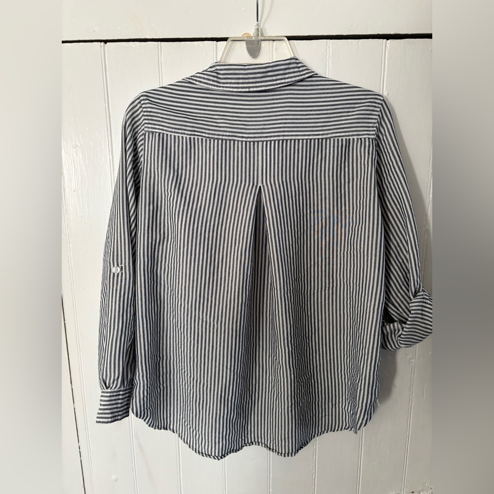 Striped Button-Up Shirt - Picture 2 of 7